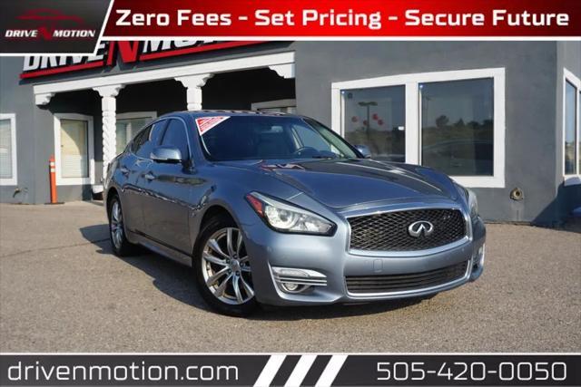 2017 Infiniti Q70