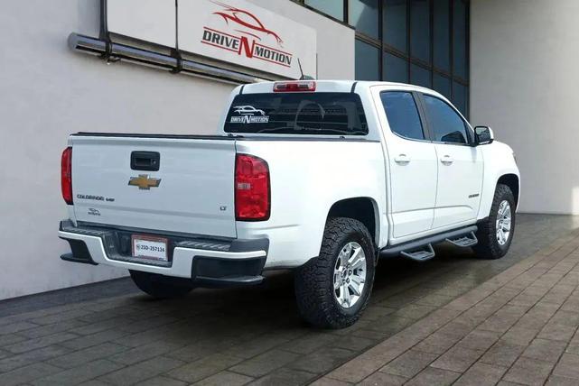 Photo of 2018 Summit White Chevrolet Colorado