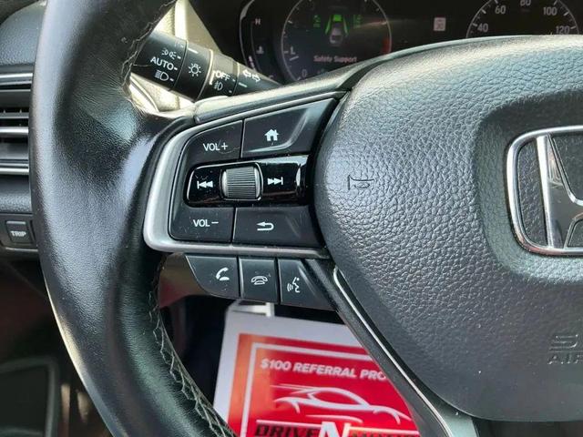 Photo of 2020 Platinum White Pearl Honda Accord