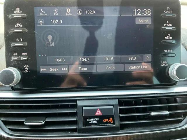 Photo of 2020 Platinum White Pearl Honda Accord