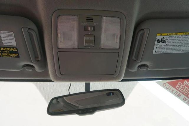 Photo of 2007 Blue Toyota RAV4
