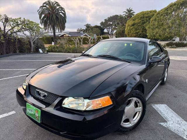 2004 Ford Mustang