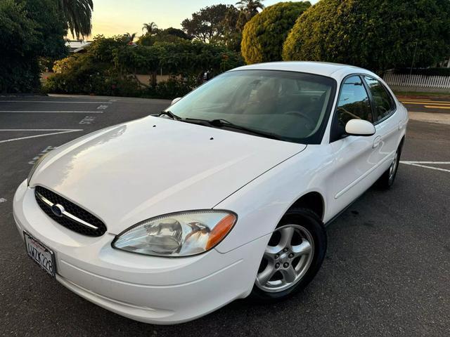 2002 Ford Taurus