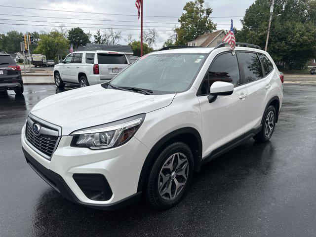 Photo of 2020 Crystal White Pearl Subaru Forester