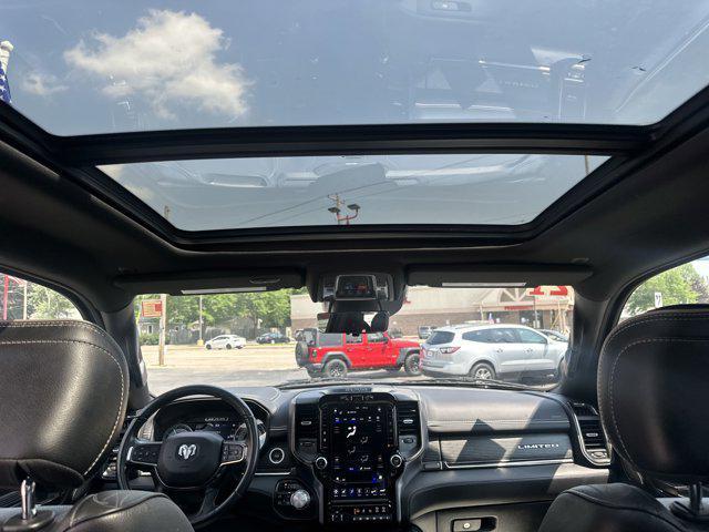 Photo of 2021 Diamond Black Crystal Pearlcoat RAM 1500