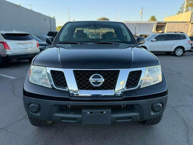 Photo of 2013 Super Black Nissan Frontier