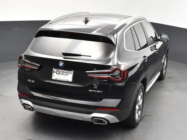 Photo of 2024 Black Sapphire Metallic BMW X3