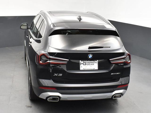 Photo of 2024 Black Sapphire Metallic BMW X3