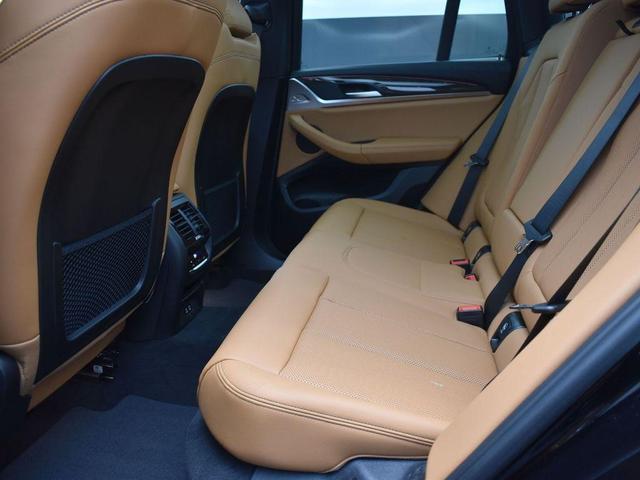 Photo of 2024 Black Sapphire Metallic BMW X3