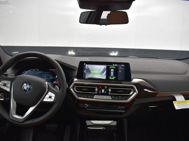 Photo of 2024 Black Sapphire Metallic BMW X3