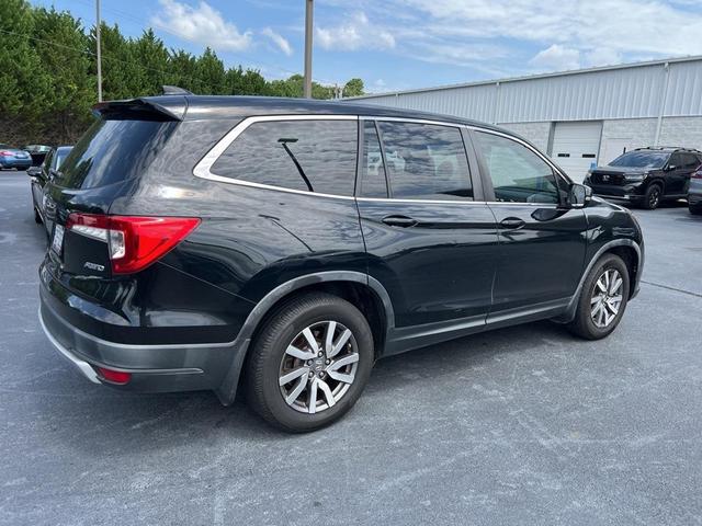 Photo of 2019 Crystal Black Pearl Honda Pilot