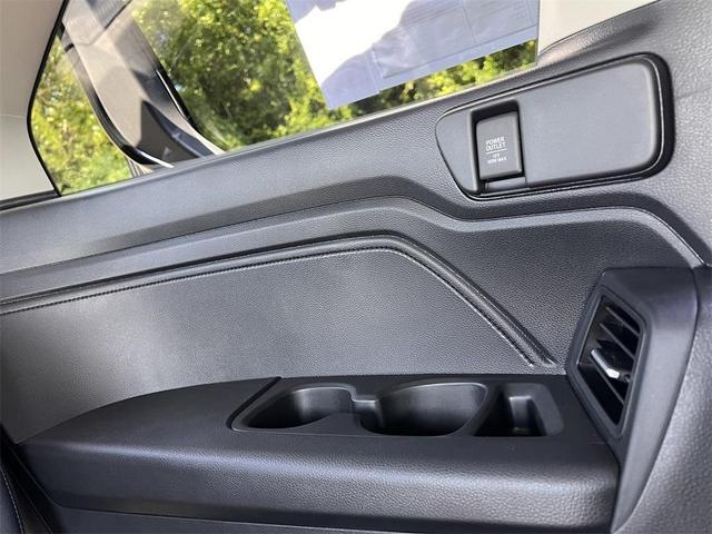 Photo of 2026 Crystal Black Pearl Honda Odyssey