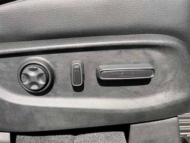 Photo of 2026 Crystal Black Pearl Honda Odyssey