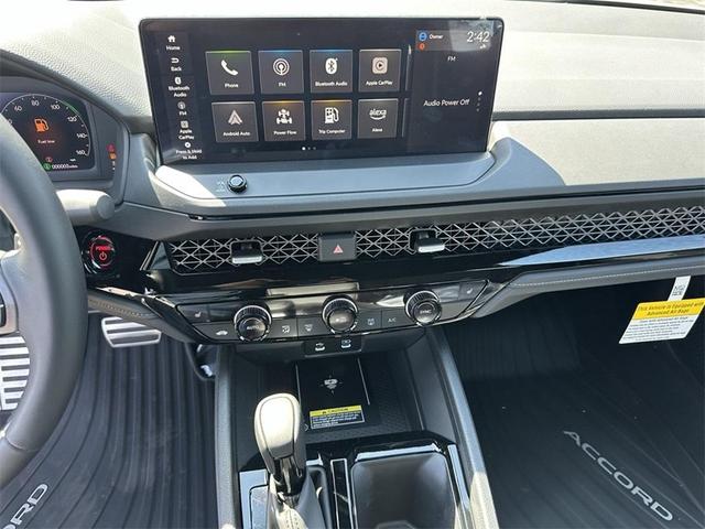 Photo of 2025 Solar Silver Metallic Honda Accord Hybrid