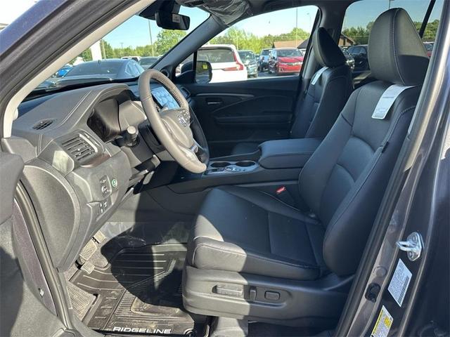 Photo of 2025 Modern Steel Metallic Honda Ridgeline