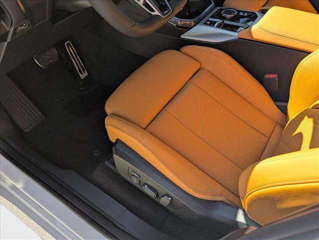 Photo of 2025 Alpine White BMW X3