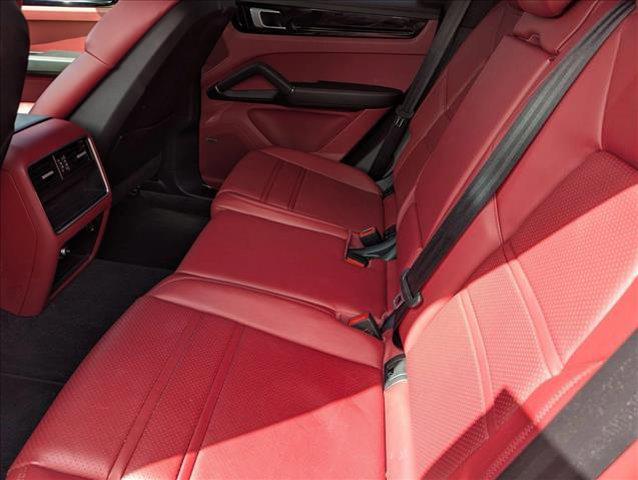 Photo of 2019 Mahogany Metallic Porsche Cayenne