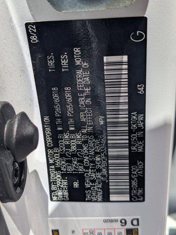 Photo of 2023 Eminent White Pearl Lexus GX 460