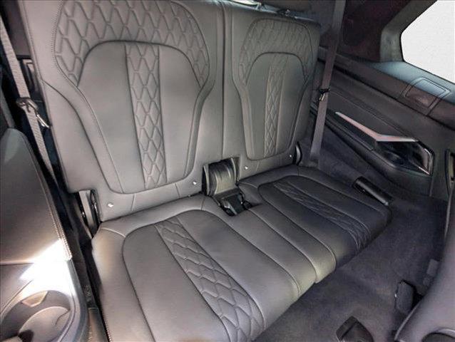 Photo of 2025 Dravit Grey Metallic BMW X7