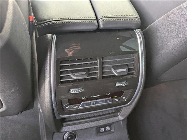 Photo of 2025 Dravit Grey Metallic BMW X7