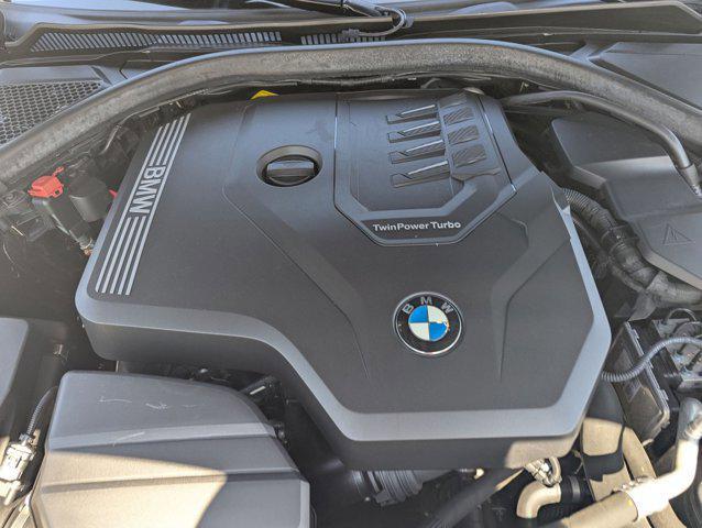 Photo of 2019 Jet Black BMW 330