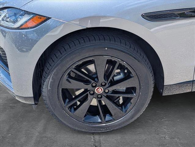 Photo of 2023 Charente Grey Jaguar F-PACE
