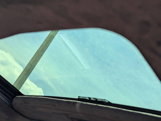 Photo of 2013 Ultimate Black Metallic Jaguar XF