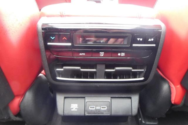 Photo of 2023 Platinum White Pearl Acura MDX