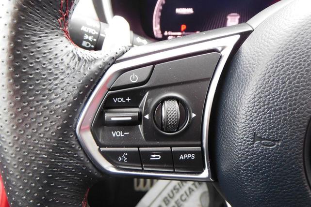 Photo of 2023 Platinum White Pearl Acura MDX