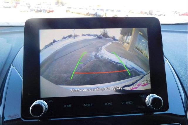 Photo of 2024 White Diamond Mitsubishi Eclipse Cross