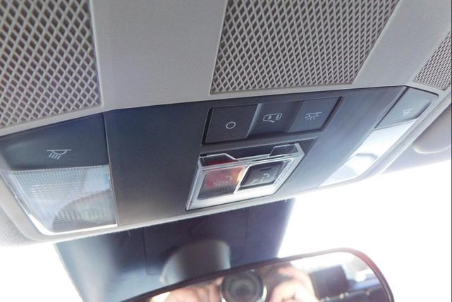 Photo of 2024 White Diamond Mitsubishi Eclipse Cross