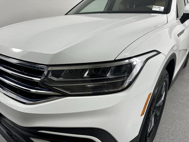Photo of 2024 Pure White Volkswagen Tiguan