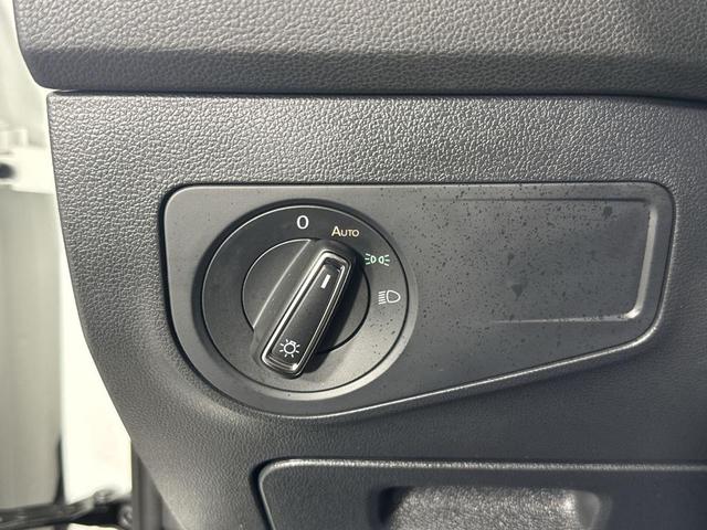 Photo of 2024 Pure White Volkswagen Tiguan