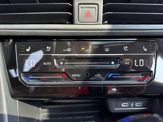 Photo of 2025 Kings Red Metallic Volkswagen Jetta