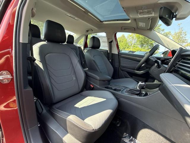 Photo of 2025 Kings Red Metallic Volkswagen Jetta