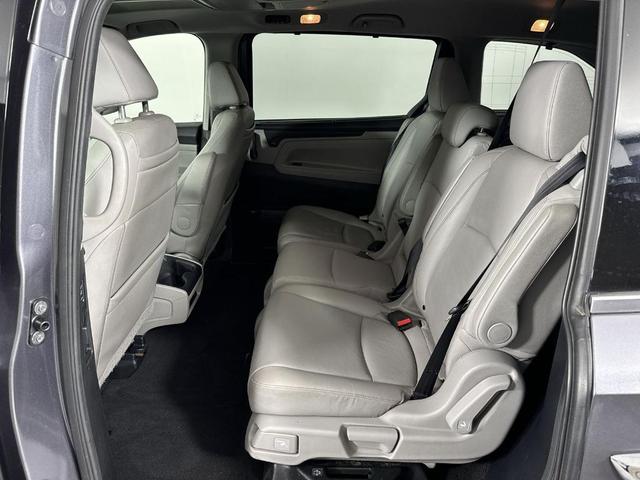 Photo of 2018 Modern Steel Metallic Honda Odyssey