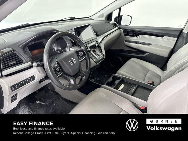 Photo of 2018 Modern Steel Metallic Honda Odyssey