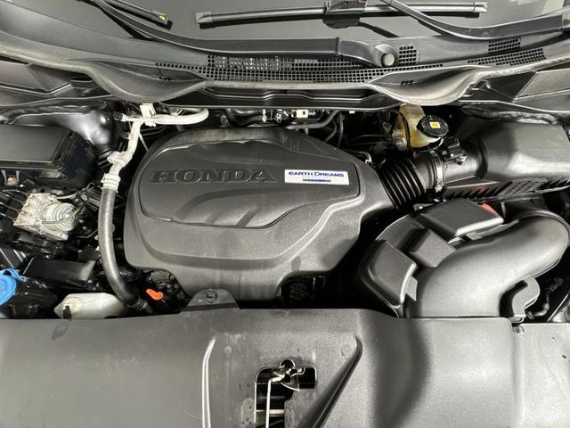 Photo of 2018 Modern Steel Metallic Honda Odyssey
