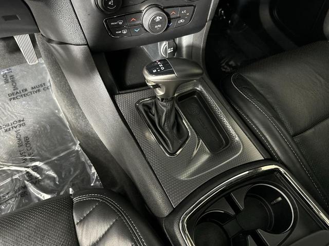 Photo of 2015 Pitch Black Dodge Charger