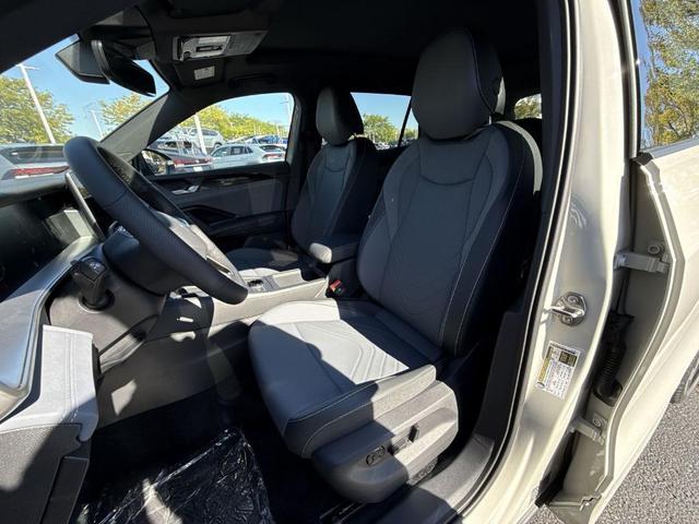 Photo of 2025 Ascot Grey Volkswagen Tiguan