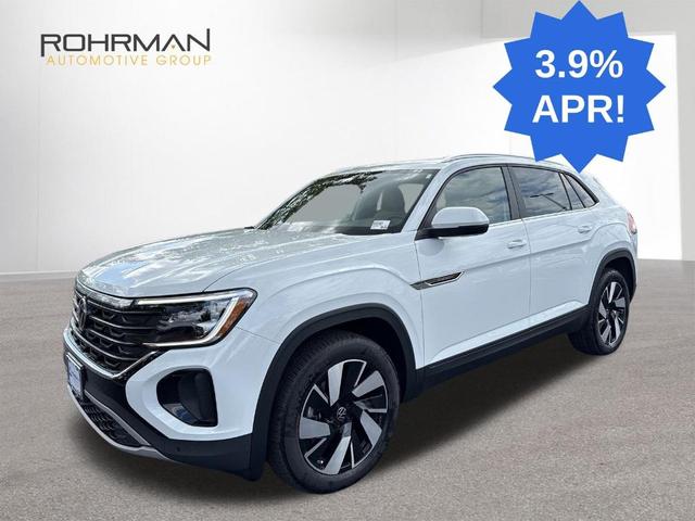 Photo of 2025 Pure White Volkswagen Atlas Cross Sport