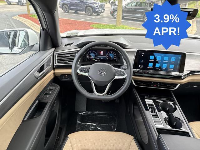 Photo of 2025 Pure White Volkswagen Atlas Cross Sport