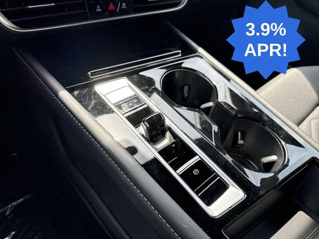Photo of 2025 Platinum Gray Metallic Volkswagen Atlas Cross Sport