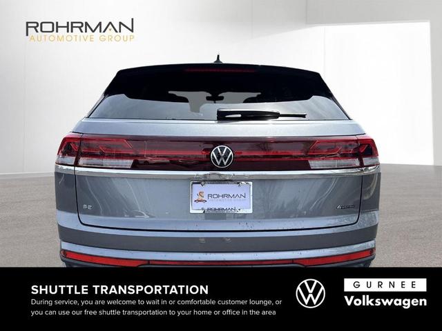Photo of 2025 Platinum Gray Metallic Volkswagen Atlas Cross Sport