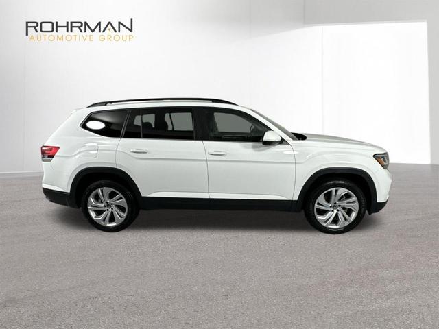 Photo of 2021 Pure White Volkswagen Atlas