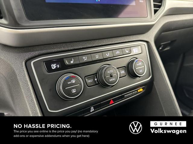 Photo of 2021 Pure White Volkswagen Atlas
