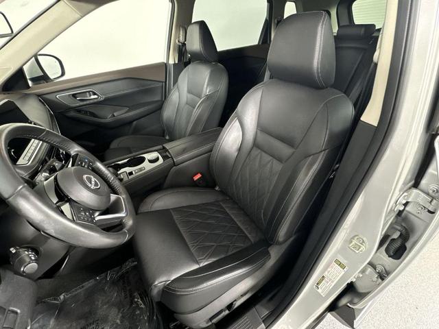 Photo of 2022 Brilliant Silver Metallic Nissan Rogue
