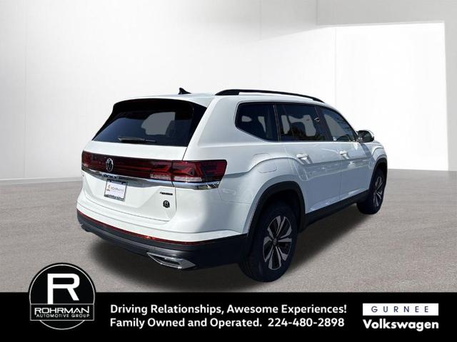 Photo of 2026 Opal White Pearl Volkswagen Atlas