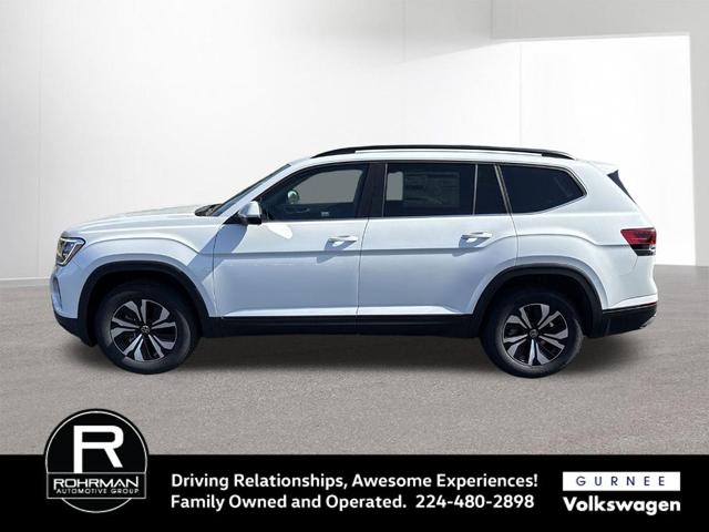 Photo of 2026 Opal White Pearl Volkswagen Atlas