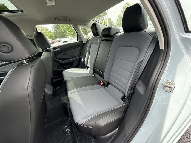 Photo of 2025 Alpine Grey Volkswagen Jetta